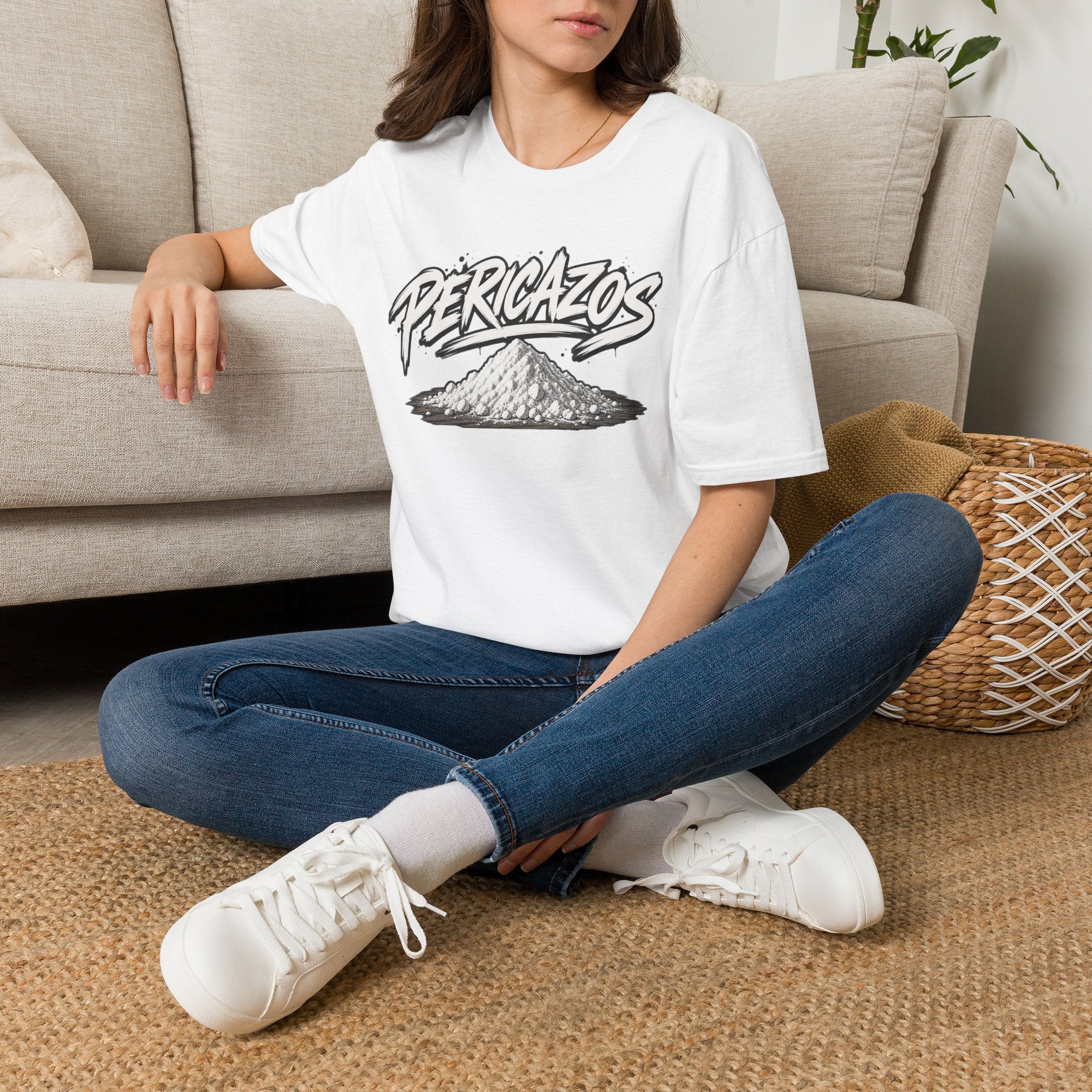 Pericazos Graphic T-Shirt
