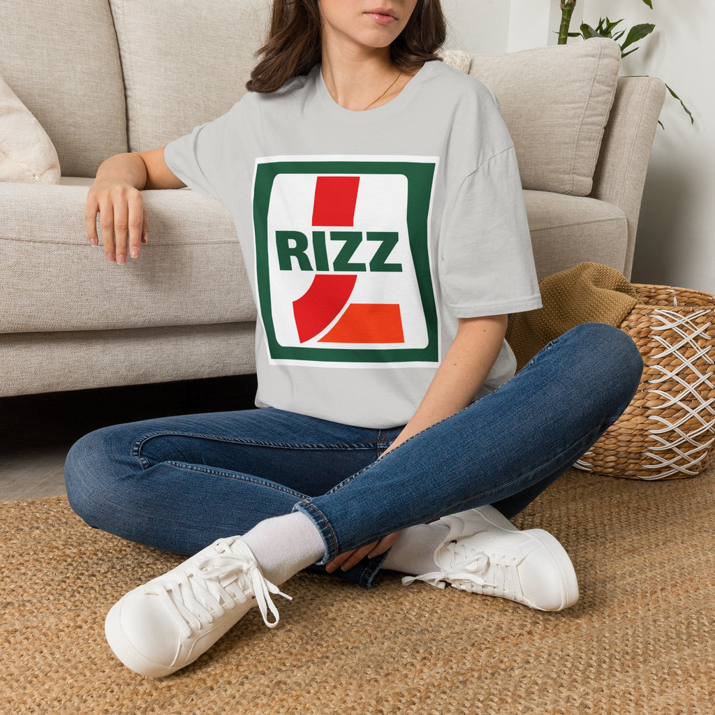 L RIZZ Retro Logo T-Shirt — Vintage-Inspired Streetwear Tee