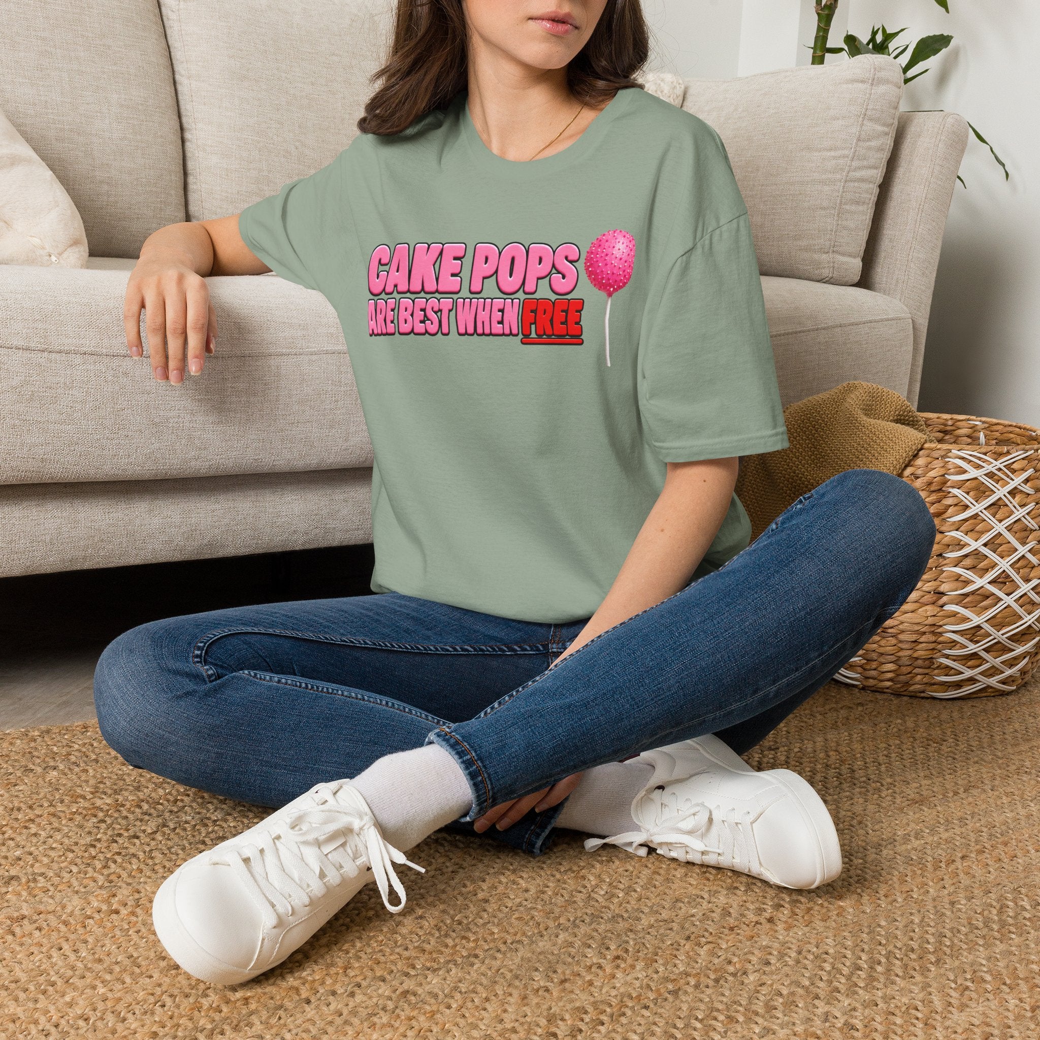 No Free Cakepops T‑Shirt — Funny Dessert Lover Graphic Tee