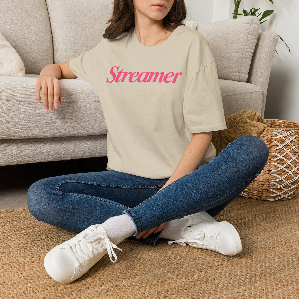 Streamer T‑Shirt — Pink Script Logo