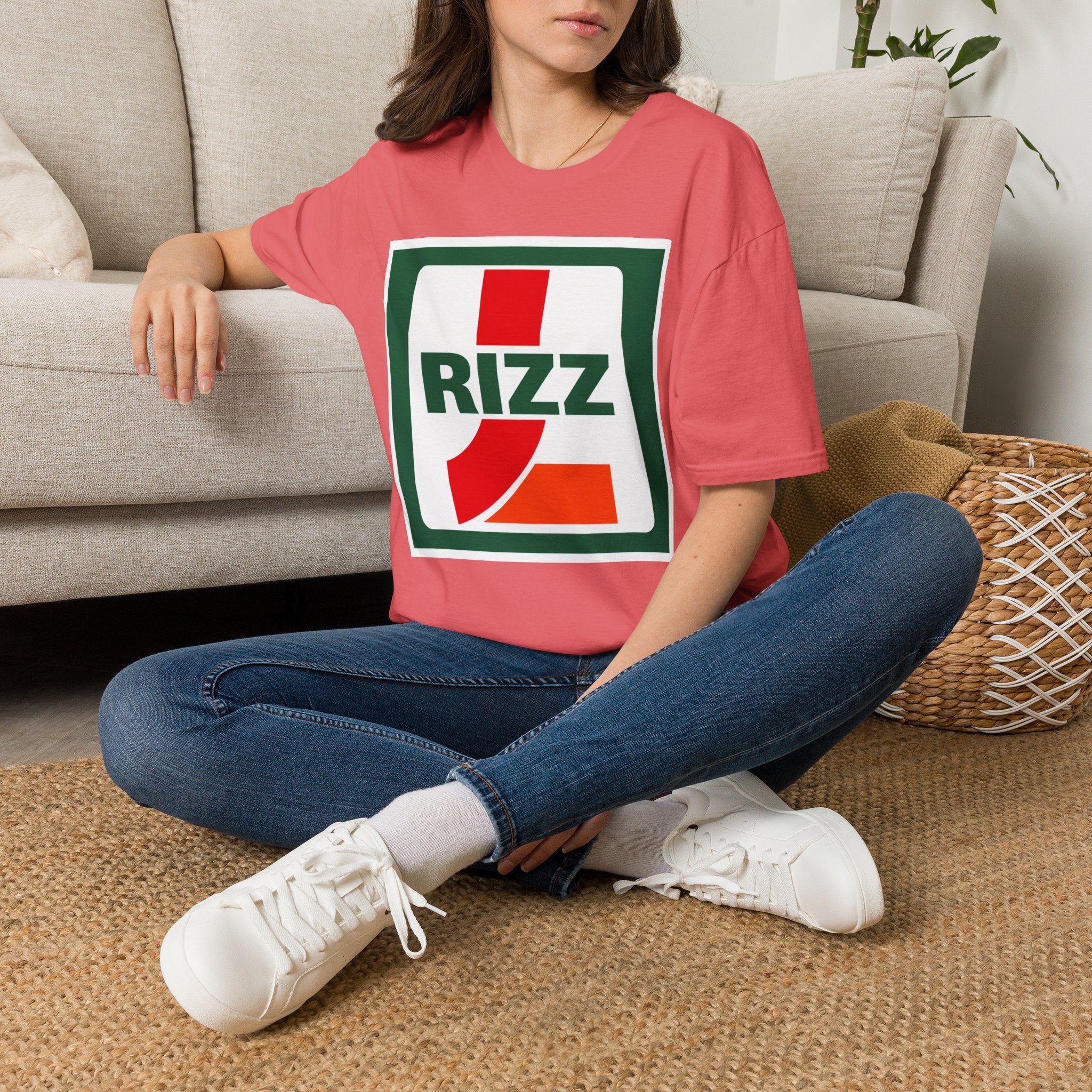 L RIZZ Retro Logo T-Shirt — Vintage-Inspired Streetwear Tee