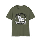 T-Shirt — 'Dale Tiki Tiki! A La Pantalla' Funny Spanish Phone-Press Graphic Tee
